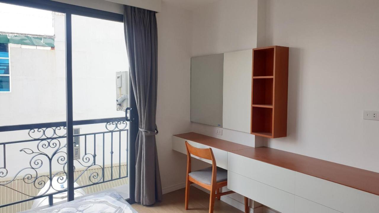 Era Cozy Apartment Hanoi Buitenkant foto