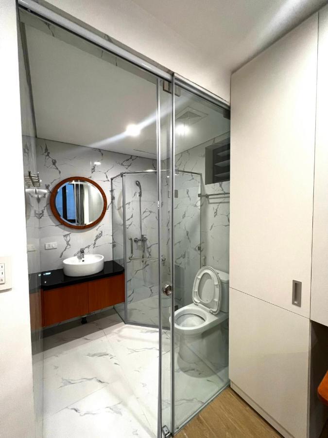 Era Cozy Apartment Hanoi Buitenkant foto