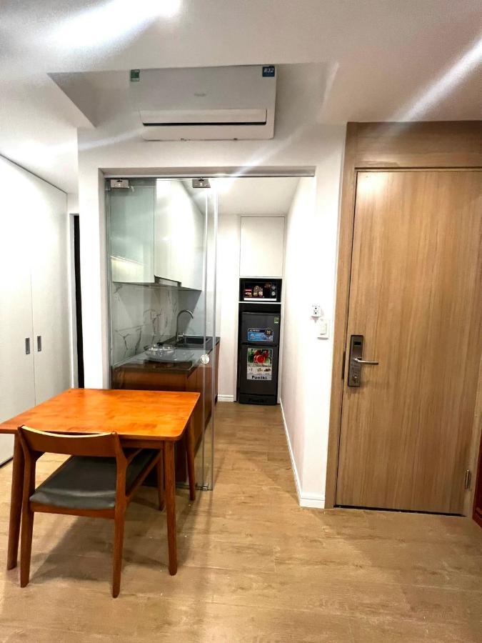 Era Cozy Apartment Hanoi Buitenkant foto