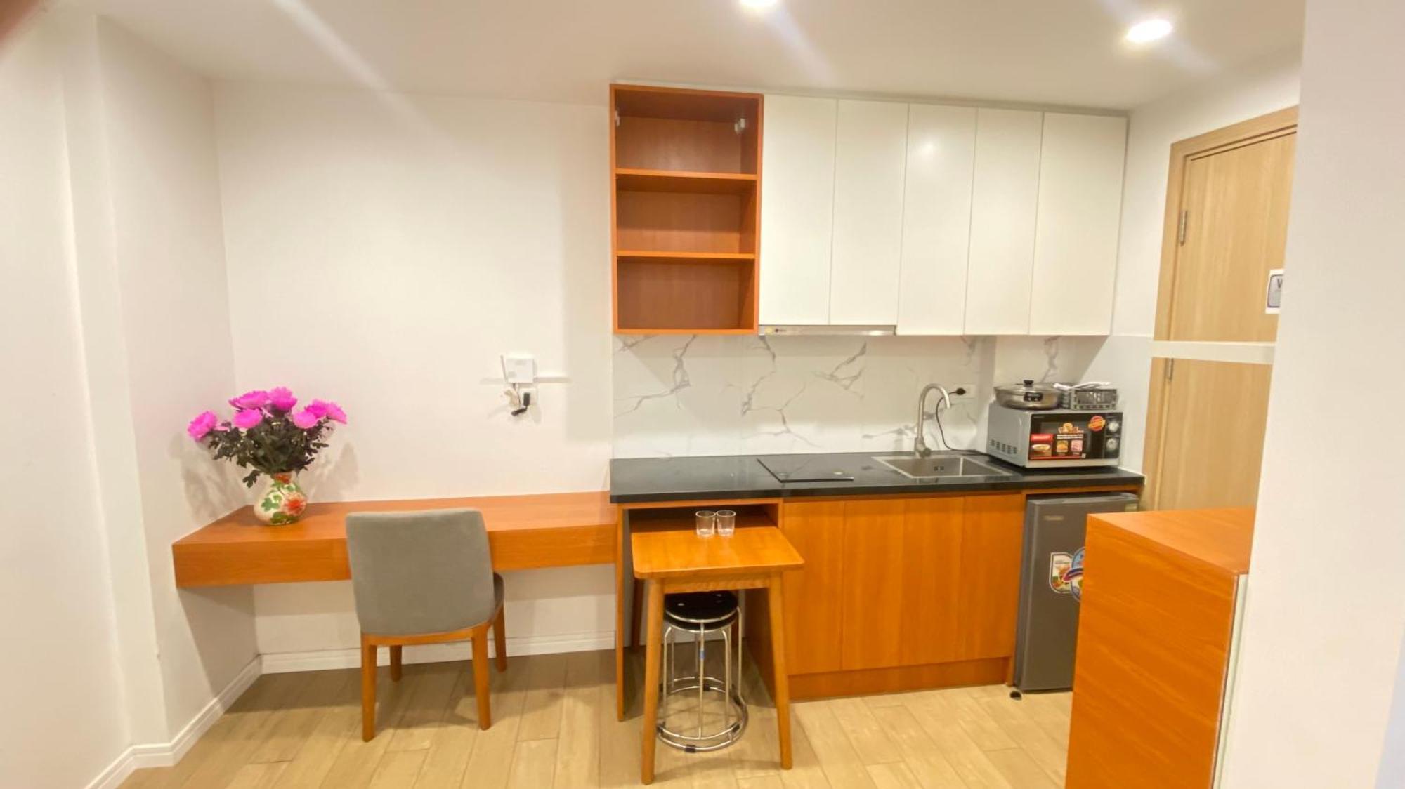 Era Cozy Apartment Hanoi Buitenkant foto