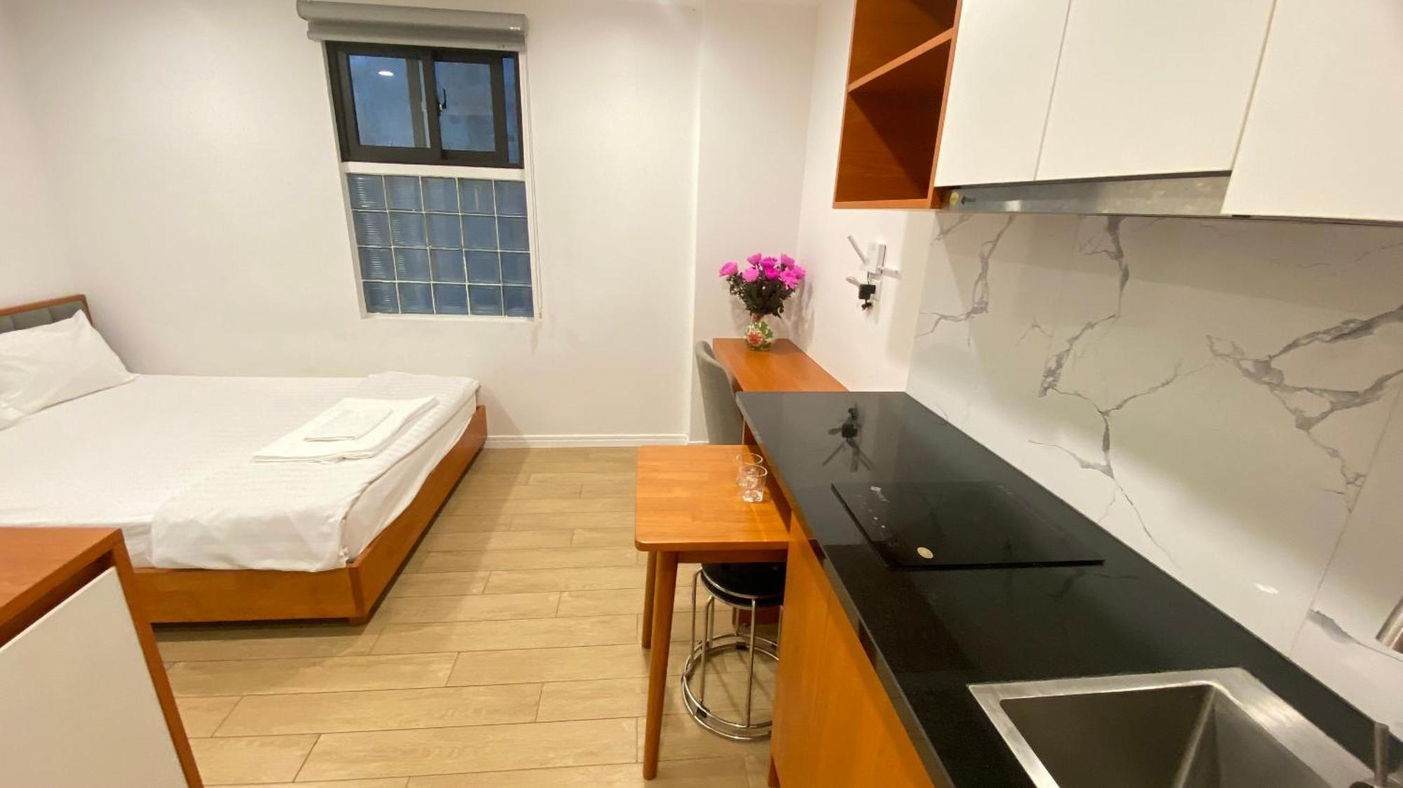 Era Cozy Apartment Hanoi Buitenkant foto